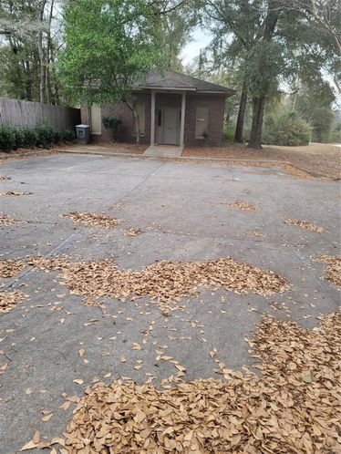 800 Donnell Blvd, Daleville, AL 36322